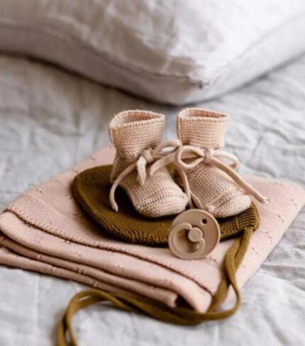 Eden Beanie, Slippers and Blanket - Organic Cotton